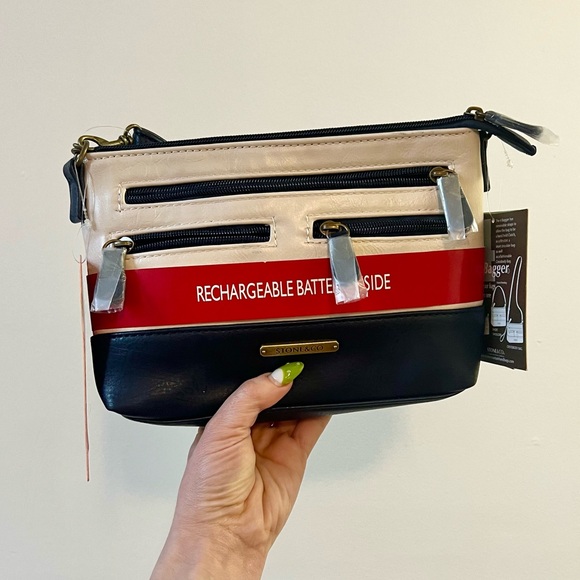 Stone & Co x Stone Mountain 🤍 Leather Convertible Crossbody Phone Charger Bag - Picture 1 of 6